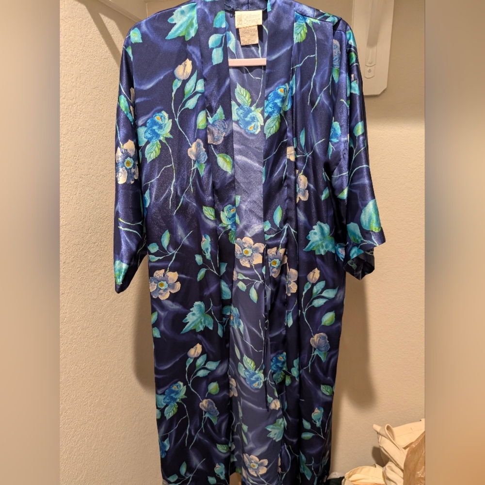 Floral Satin Kimono Robe in Navy Blue